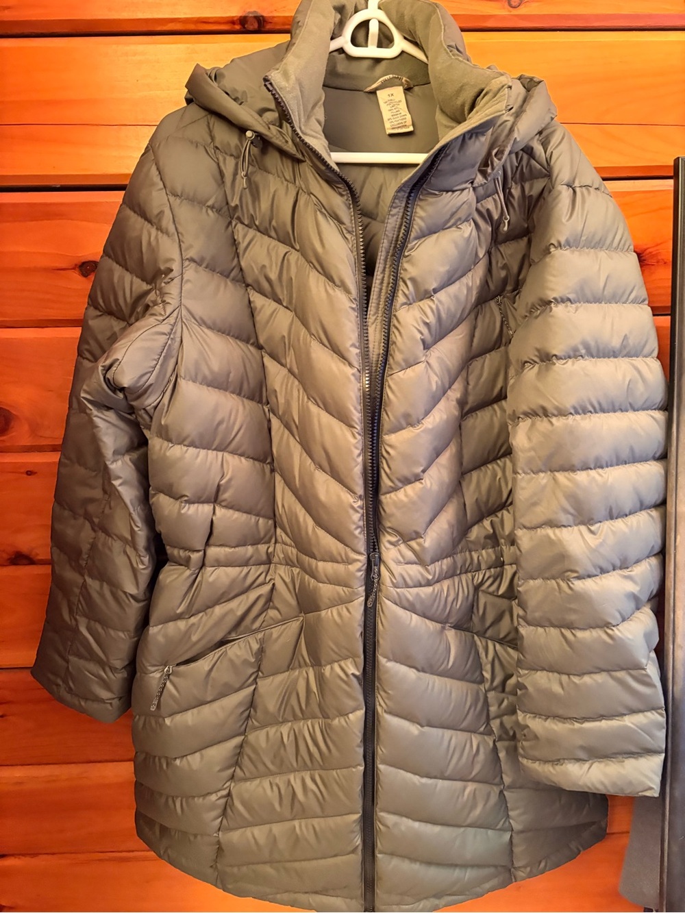 Women's Quilted Hooded Puffer Coat - Olive